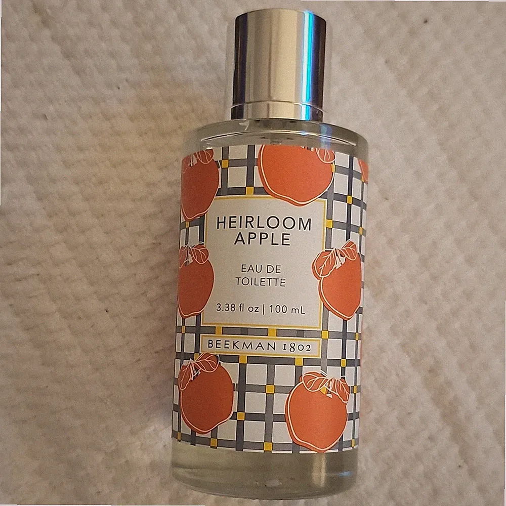 Beekman 1802 Heirloom Apple Eau de Toilette 3.38 fl oz Apple Scent
