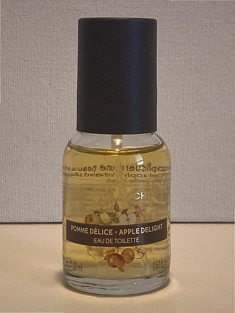 Yves Rocher RARE Apple Delight Pomme Delice Eau De Toilette Spray .67oz Perfume